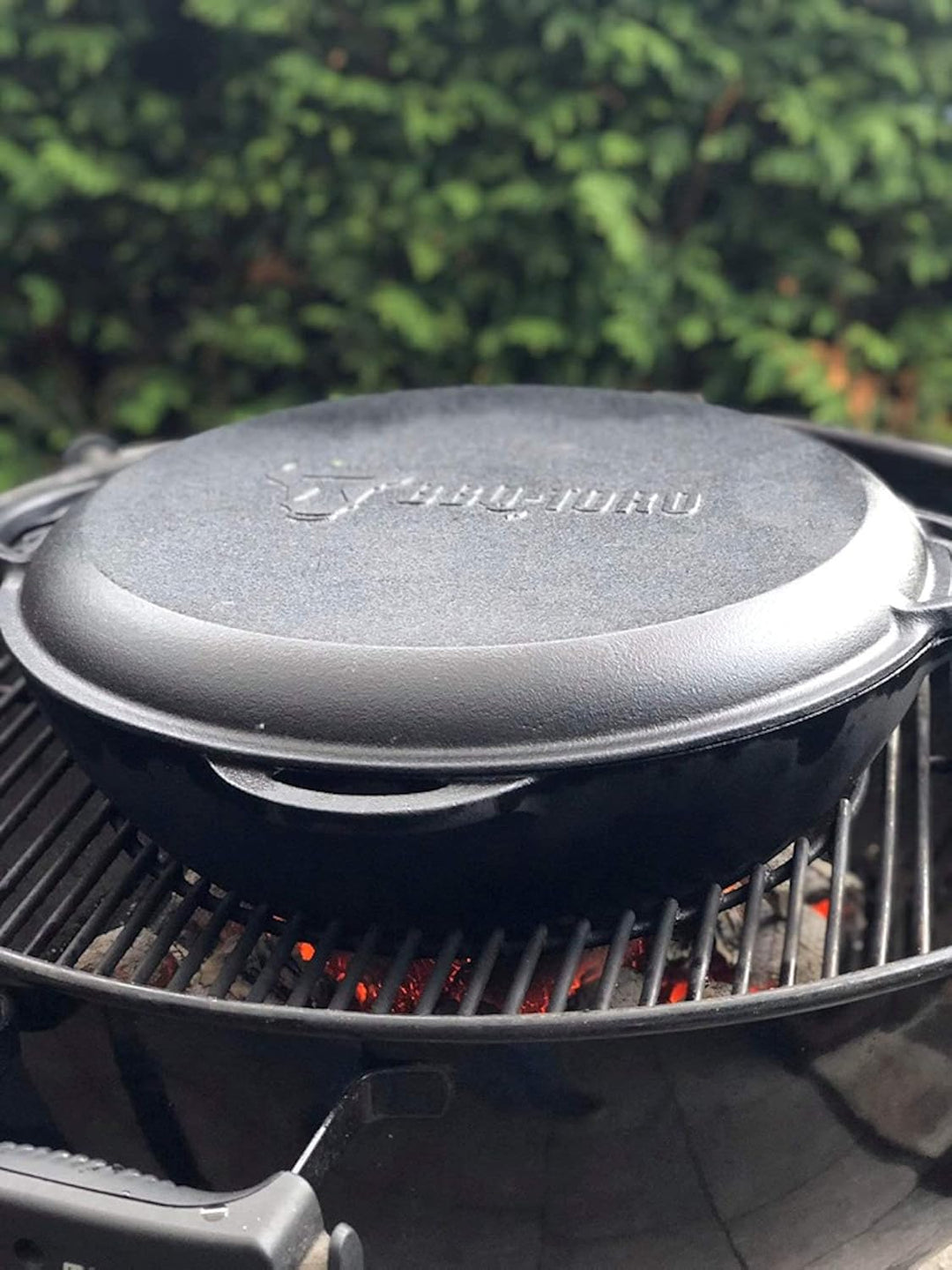 BBQ-Toro Gusseisen Kazan mit Deckel | 16 Liter | Traditioneller Gusstopf | Kasan mit rundem Boden |