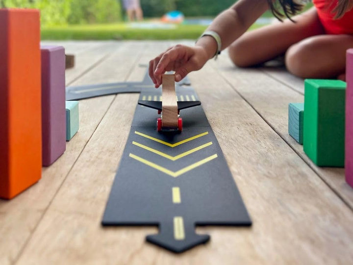 Waytoplay - Flughafenbahn – Holz, Gummi – Runway