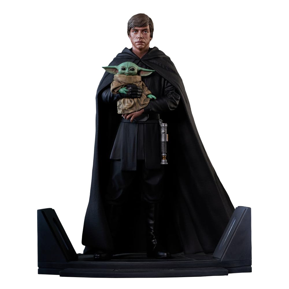 Diamond Star Wars Premier Collection: The Mandalorian - Luke Skywalker and Grogu Statue (1/7) (FEB22