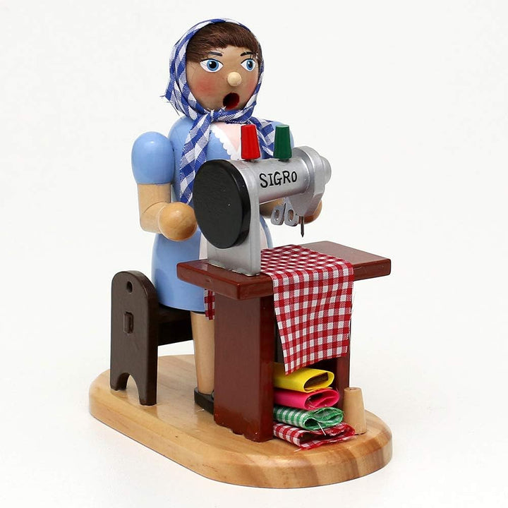 Wichtelstube-Kollektion Holz Räuchermännchen Schneiderin