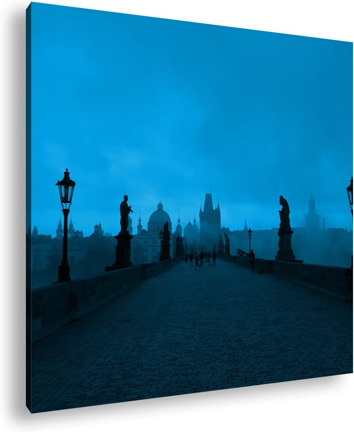 deyoli atemberaubende Brücke in Prag Format: 60x60 Effekt: Monocrome Blau als Leinwandbild, Motiv fe