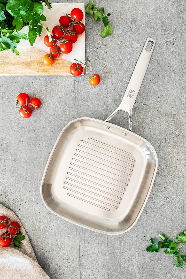 BRA Signature Grillpfanne mit Rillen, 28 cm, aus Edelstahl, ohne Antihaftbeschichtung, ergonomischer