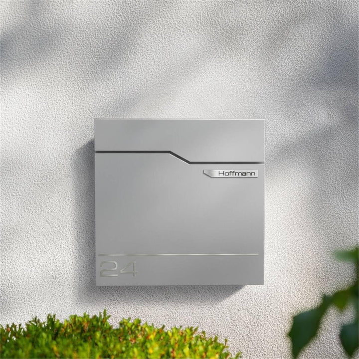 Metzler Exklusiver Briefkasten in Graualuminium RAL 9007 Hoffmann - Wandbriefkasten in Grau mit V2A