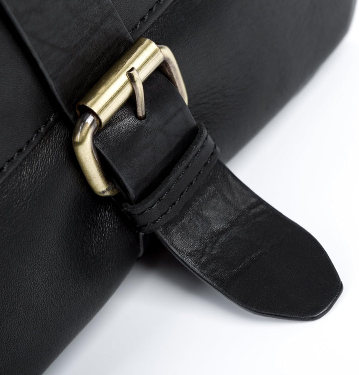 FEYNSINN BERLIN Umhängetasche JACKSON aus Premium Leder I Messenger bag klein für Herren und Damen i