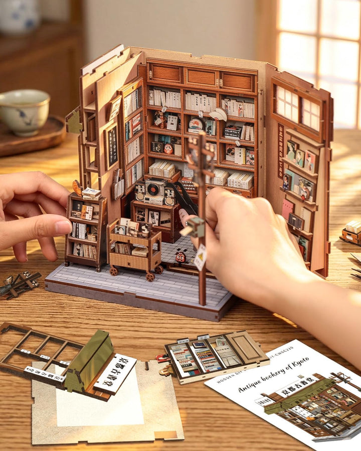3D-Holz-Miniaturhaus mit LED – dekoratives Bücherregal-Deko, Selbstbau-Puzzle für Erwachsene, kreati
