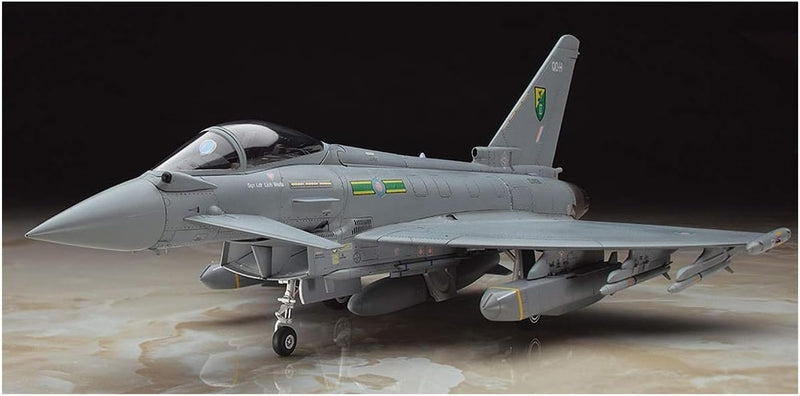 Hasegawa E40-1/72 Eurofighter Typhoon Single Seater, Mittel