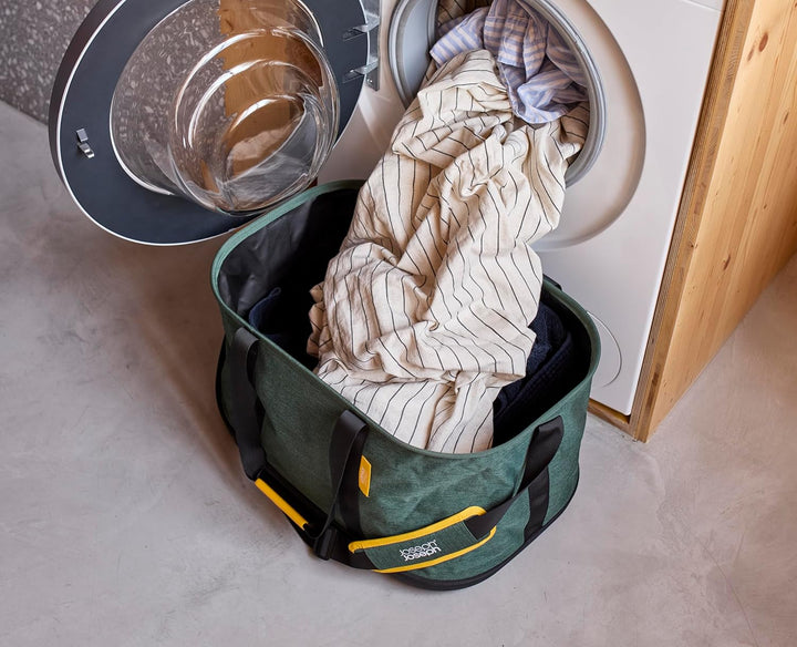 Joseph Joseph Hold-All Faltbarer 45L Outdoor-Wäschekorb mit Schultergriff, Robust Gewebe, Wasserdich