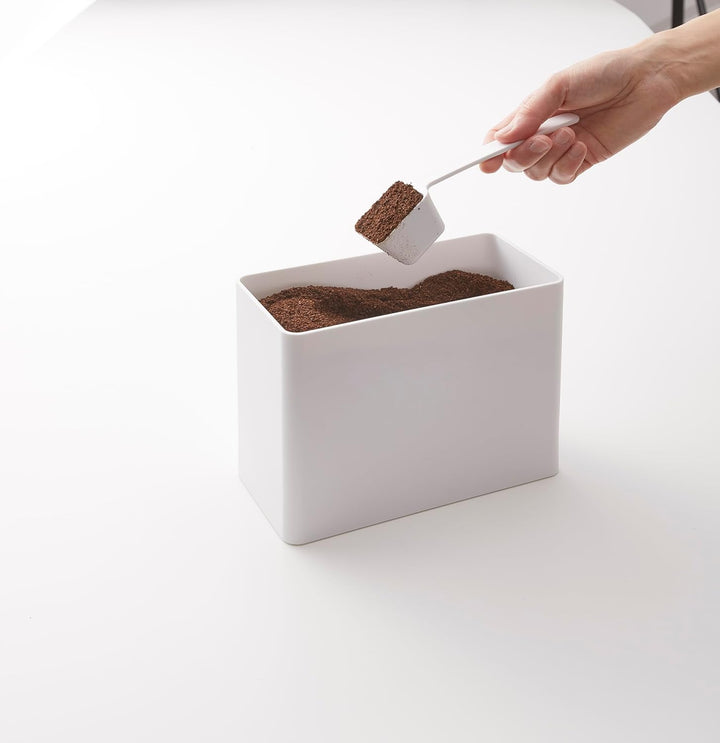 Yamazaki 6907 TOWER Luftdichter Kaffeebehälter, weiss, Polypropylen/Silikon, minimalistisch, 18.4 x