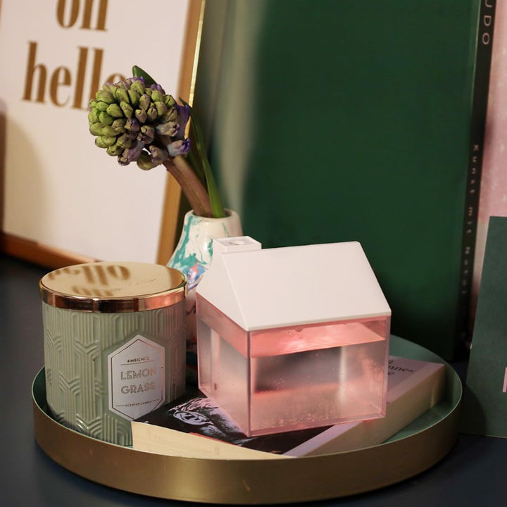 Hellum Luftbefeuchter dekorativ, tragbar in weiss, Diffuser in Form eines Haus 8,4x9,5cm gross, süss