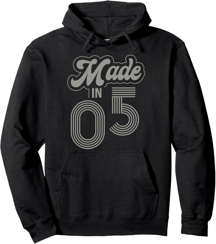 Made in 2005 Birthday Retro Gift Idea Pullover Hoodie