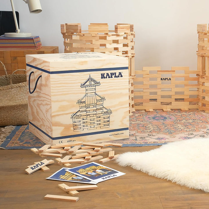 KAPLA - 1000er KISTE - 1000 Holzplättchen, Konstruktionsspiel, Bausteine & Holzspielzeug, ab 2 Jahre