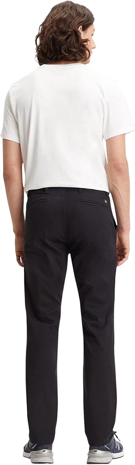 Dockers Herren Alpha Original Khaki Slim Hose 29W / 30L Schwarz, 29W / 30L Schwarz