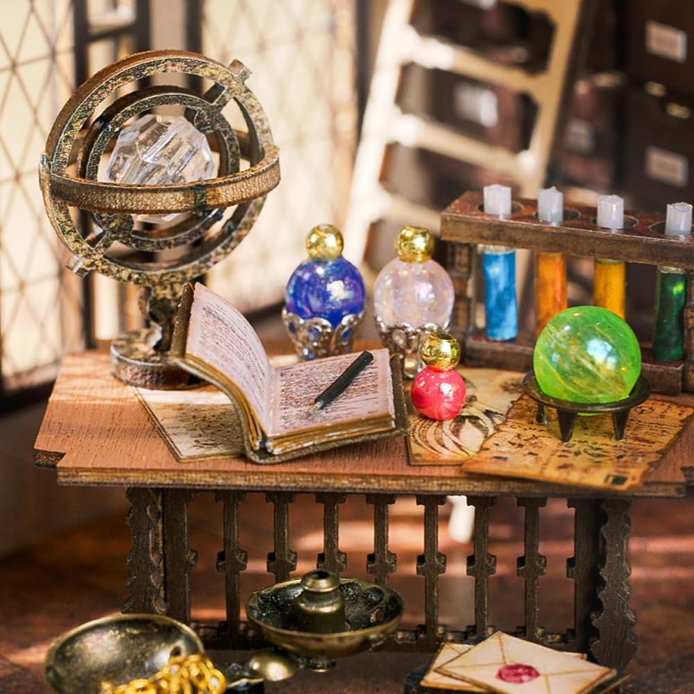 CUTEBEE Puppenhaus Miniatur Haus mit Möbeln, DIY Puppenhaus Bausatz Plus Staubschutzhülle 1:24 Masss
