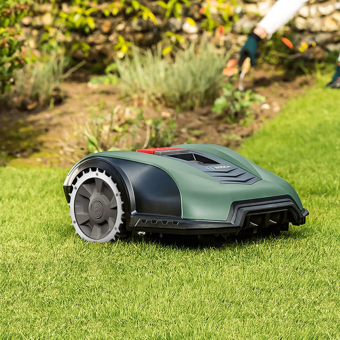 Edelstahl Mähroboter Spikes für Bosch Indego XS 300 400 500 M700 aufwendig entgratet inkl Traktionsv