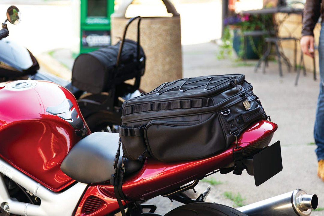 Kuryakyn 5214 Momentum Roamer Hecktasche Motorrad Reisegepäck: wetterfester Heckkotflügel/Beifahrers