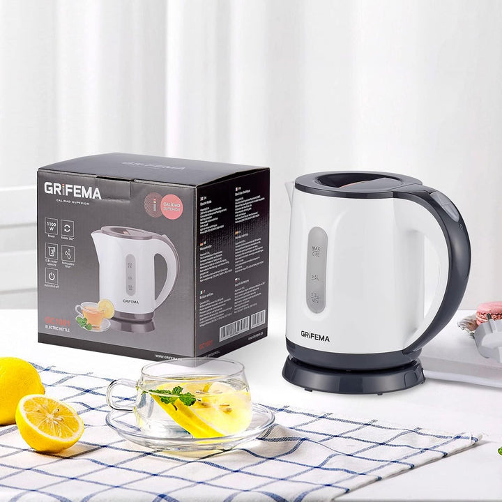 GRIFEMA Wasserkocher Klein, 0,8L, 1100W - Teekocher Elektrisch mit Kalkfilter, Kettle Leise, Schnell