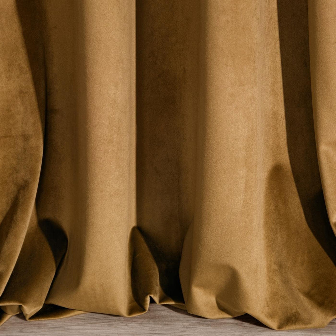 Eurofirany Villa Vorhang Samt Velvet Weich 10 Ösen-1 Stk. Edel Gardine Dick 290 g/m2 Elegant Glatt E