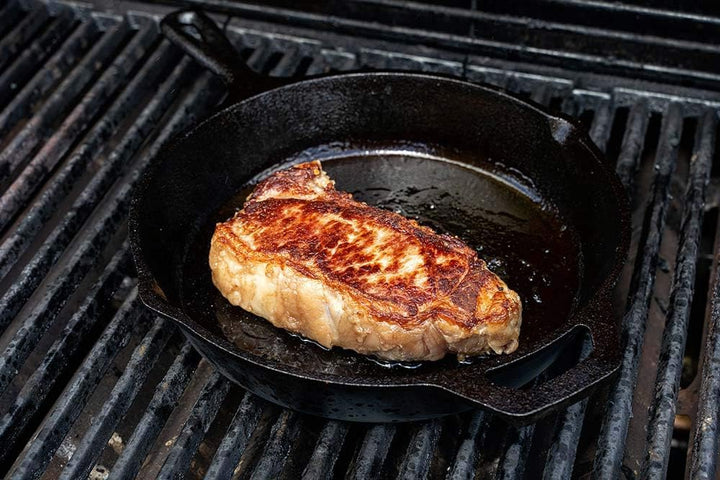 Schickling Gusspfanne - Gusseisenpfanne - Eisenpfanne - Bratpfanne aus Gusseisen - Ø26cm - Grillpfan