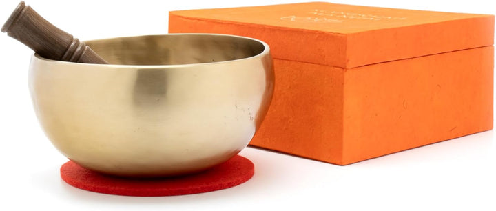 Klangschale handgeschmiedet als Set I inklusive Filzunterlage und Holz-Lederklöppel in einer Geschen