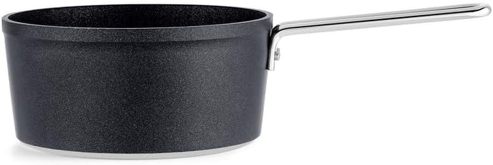 Fissler Adamant / Aluminium-Stielkasserolle (Ø 18 cm, 2 Liter) beschichtet, mit Metall-Deckel, antih