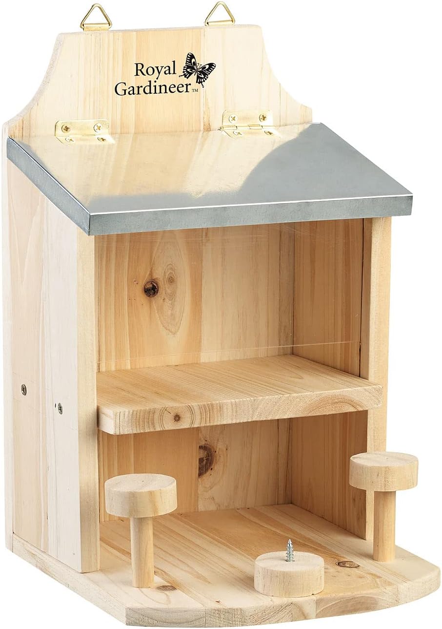 Royal Gardineer Eichhörnchen-Hotels: 2er-Set Eichhörnchen-Futterhaus, Maiskolbenhalter, Metalldach,