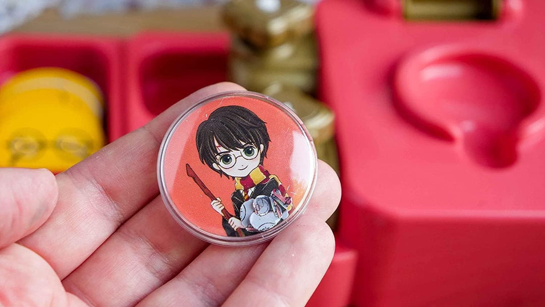 Clementoni 18669 Harry Potter Button-Maker, DIY Kreativspiel zum Herstellen von Pins mit magischen M