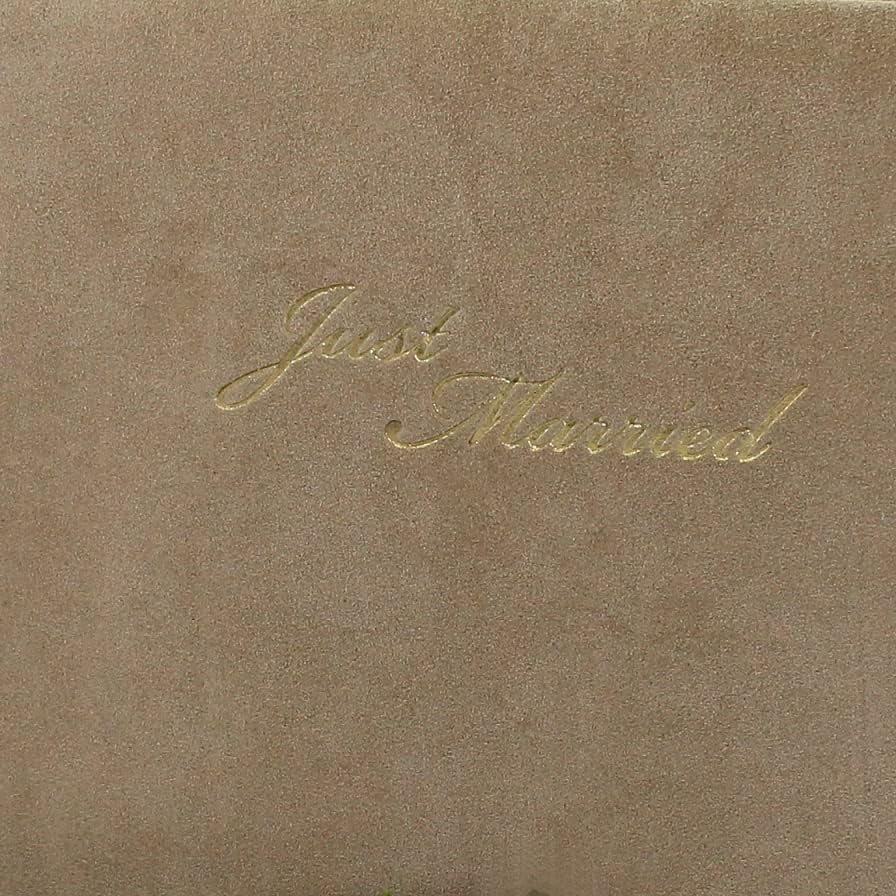 Vera Donna Buchbinderische Papier & Lederverarbeitung Hochzeitsgästebuch „Just Married“ in Wildleder