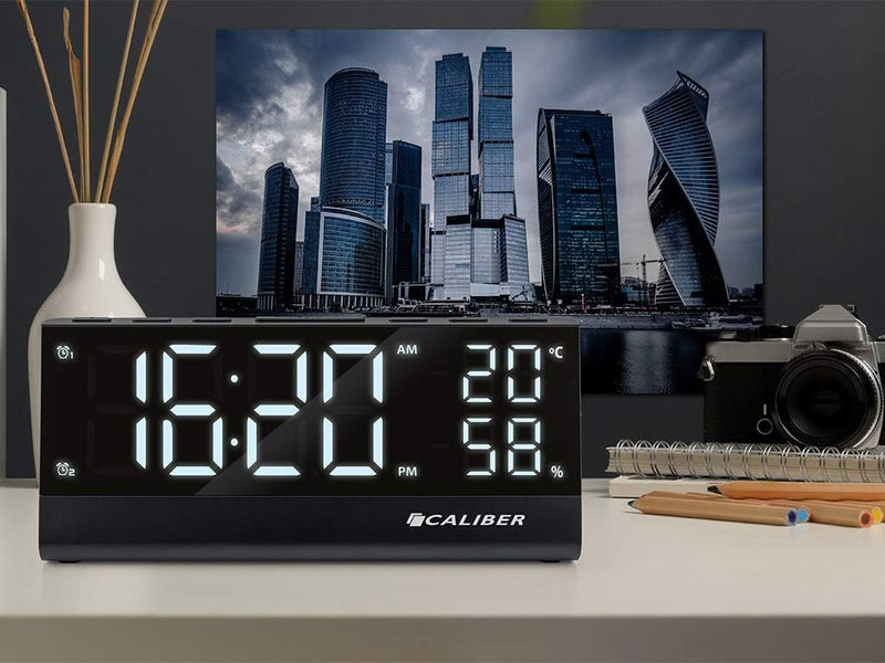 Caliber Radio Wecker - FM-Radio - Digital Wecker - Alarm Clock - Schwarz - Dimmbarer LED-Anzeige - T