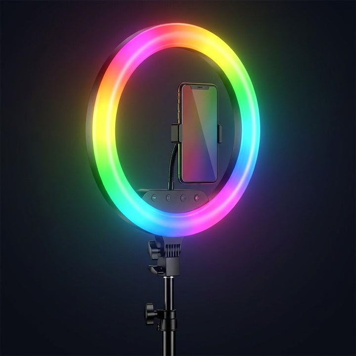 Luméon 36 cm RGB Ringlicht mit Stativ – 14 Zoll LED Fotolicht mit 39 Farben & Effekten, inkl. Fernbe