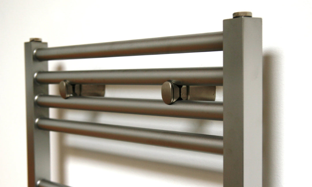 Badheizkörper Design Edelstahl 2, HxB: 121 x 60 cm, 811 W MADE IN GERMANY Szagato Handtuchheizung Ha