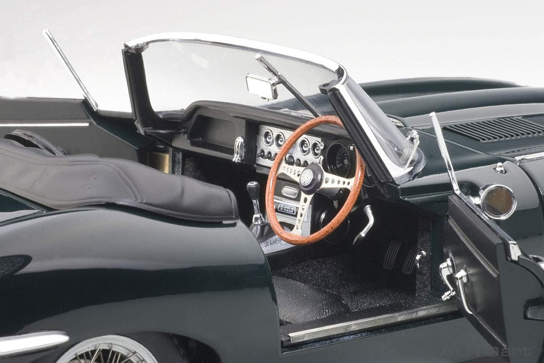 AUTOart 73604 Jaguar - E-Type Roadster Serie I 3.8 Miniaturmodell aus der Sammlung, grün