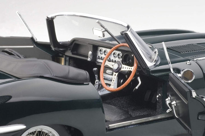 AUTOart 73604 Jaguar - E-Type Roadster Serie I 3.8 Miniaturmodell aus der Sammlung, grün