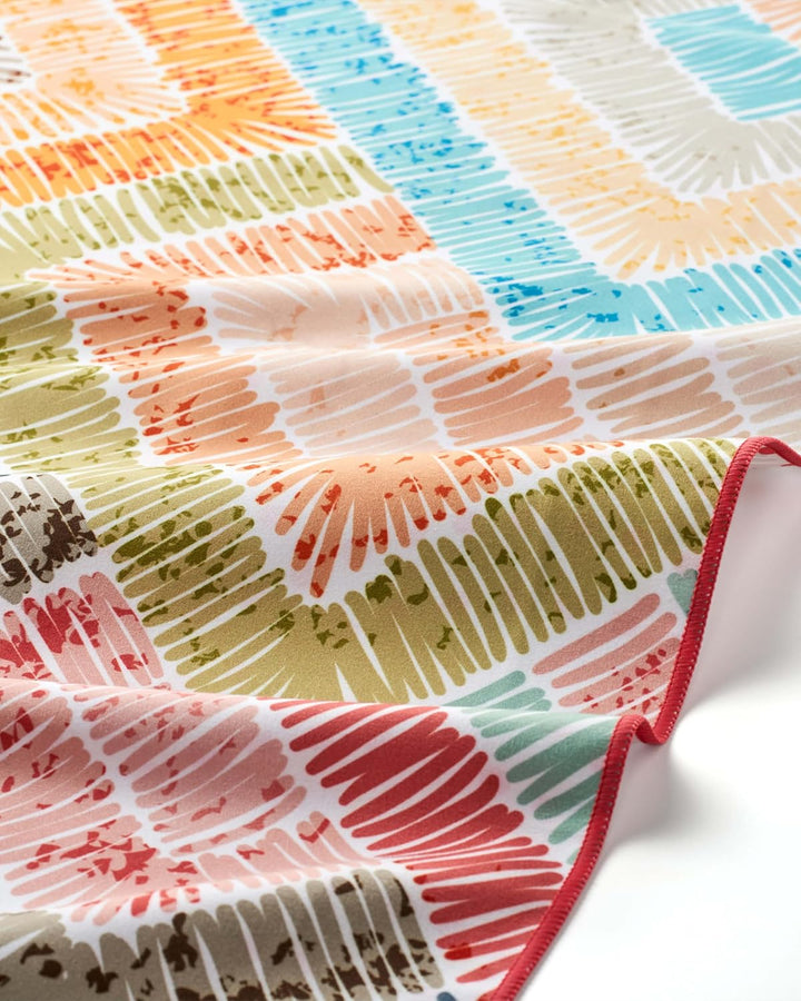 Fit-Flip Strandtuch XXL aus Mikrofaser - leicht und schnelltrocknend - 100% recyceltes Strandhandtuc