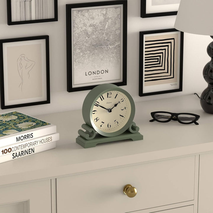 JONES CLOCKS® Saloon Kaminsimsuhr - Traditionelles/Klassisches Design - Schlafzimmeruhr - Wohnzimmer