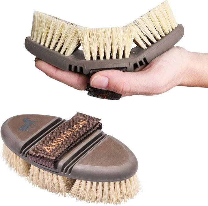 Animalon CareFlex Wurzelbürste – Naturhaar-Pferde-Bürste – Wurzelkardätsche mit harten Naturborsten