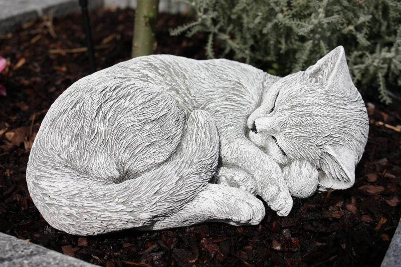 stoneandstyle Steinfigur Katze schlafend, eingerollt, frostfest bis -30°C, massiver Steinguss