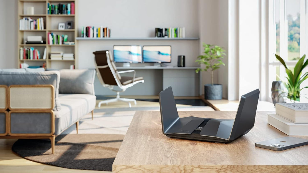 Netgear RAXE500 WiFi 6E WLAN Router 12-Stream | AXE11000 Tri-Band WLAN-Geschwindigkeit bis zu 10,8 G
