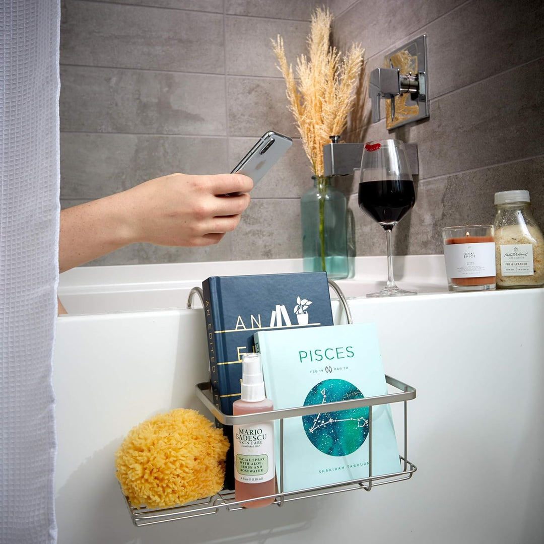 iDesign Badewannenablage, kleine Badablage zum Einhängen über der Wanne aus Metall, Badewannenregal