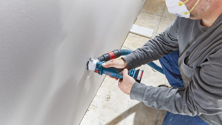 Bosch Professional 18V System Akku-Spiralsäge GCU 18V-30 (bürstenloser Motor mit 30.000 min⁻¹, inkl.