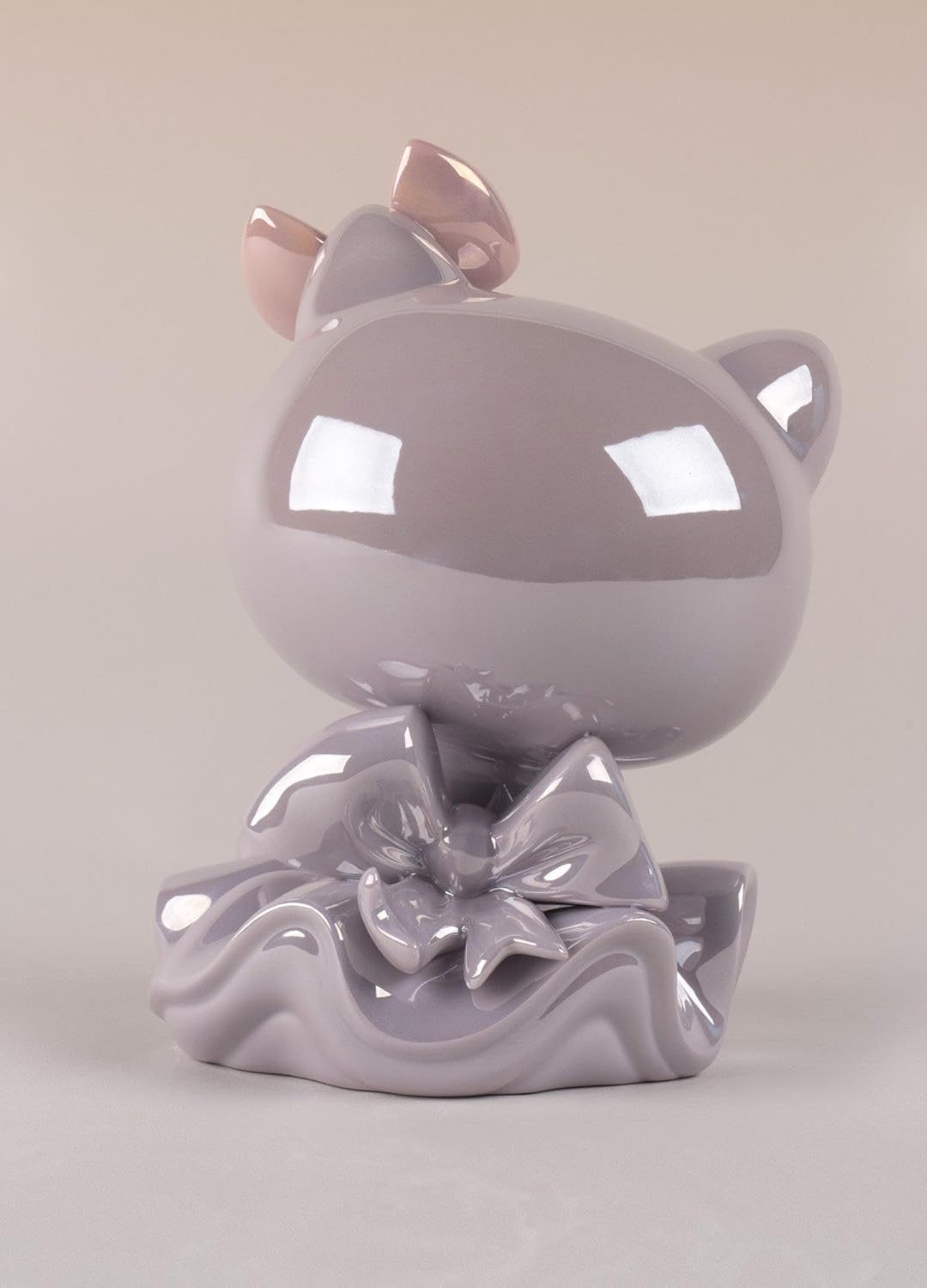 LLADRÓ Hello Kitty Figur Hello Kitty Porzellan.