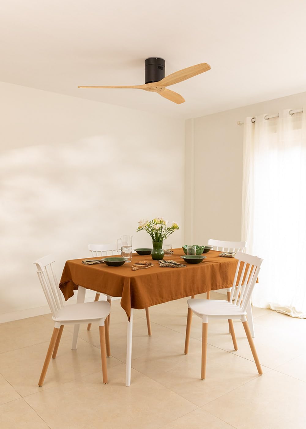 CREATE / WINDCALM/Deckenventilator mit Fernbedienung, schwarzer Sockel mit Naturholzflügeln / 40W, L