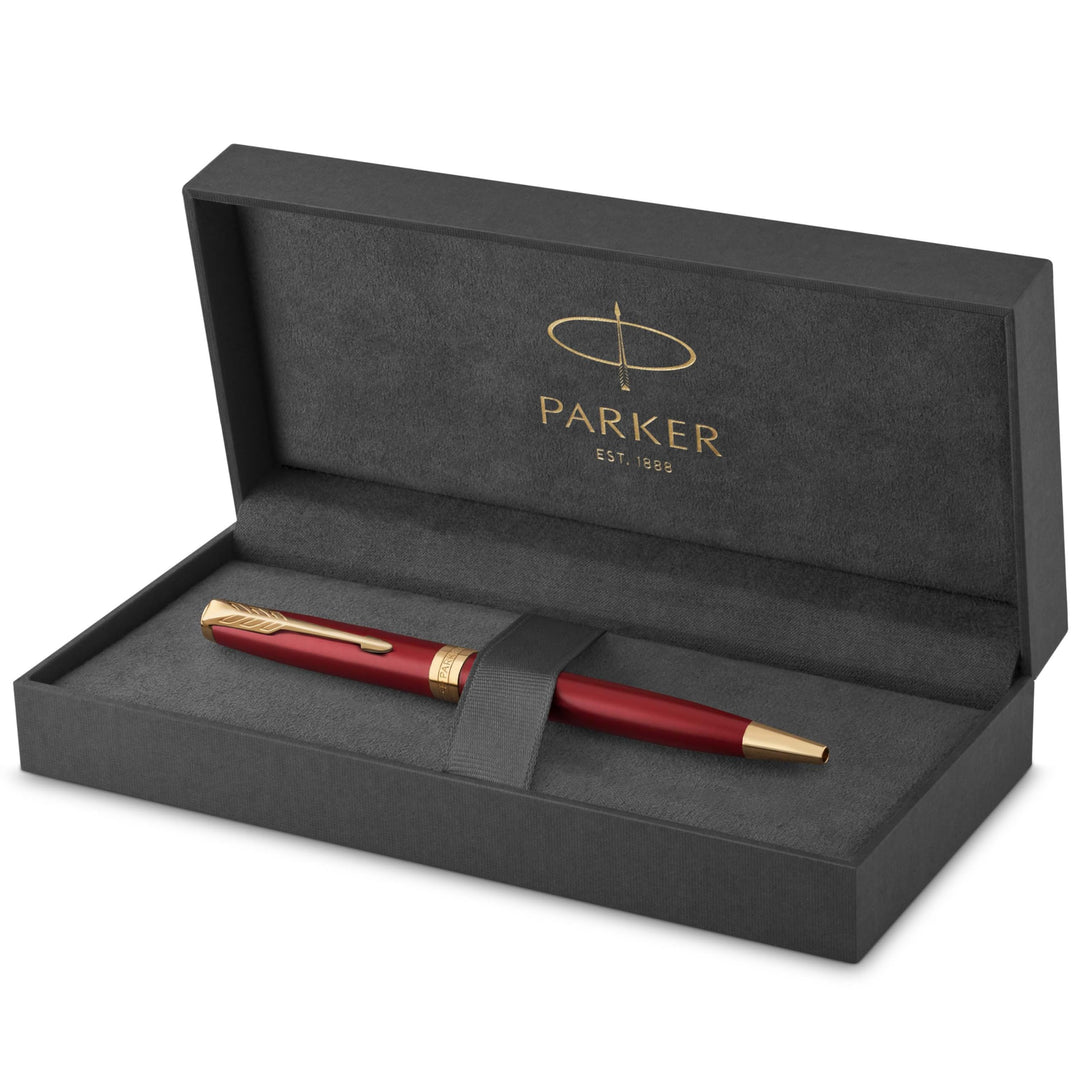 Parker Sonnet Kugelschreiber | Rote Lackierung mit Goldzierteilen | Mittlere Spitze | schwarze Tinte