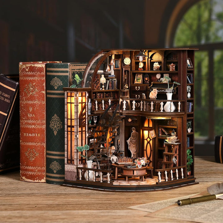 Book Nook Kit, DIY Miniatur Haus Puppenhaus Bausatz Bücherregal Deko für Jugendliche und Erwachsene（