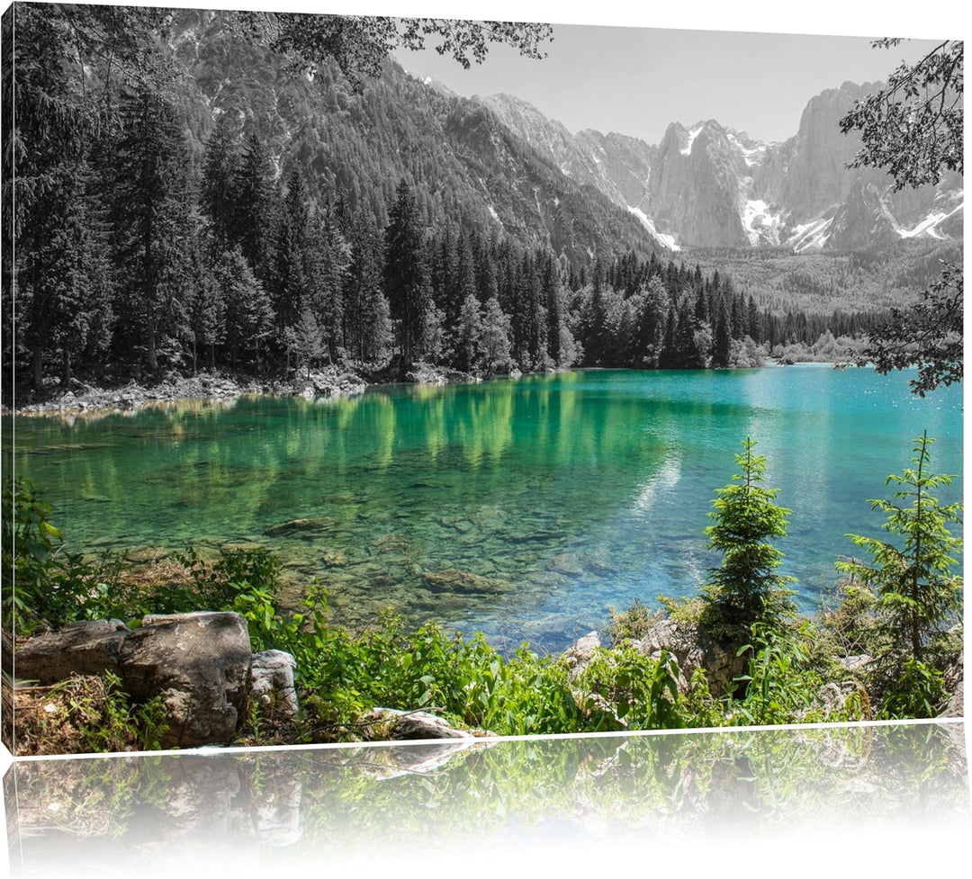schöner See in einer Berglandschaft schwarz/weiss Format: 100x70 auf Leinwand, XXL riesige Bilder fe