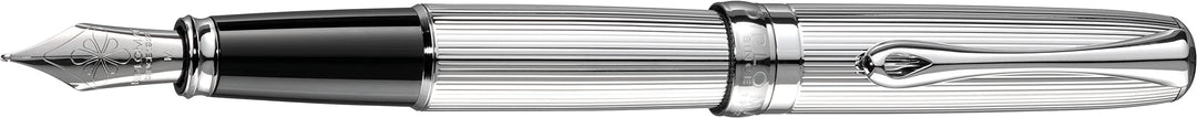 Diplomat D40207025 Excellence A2 Guilloche Füllfederhalter mit mittlerer Stahlfeder, chrom mittel (M