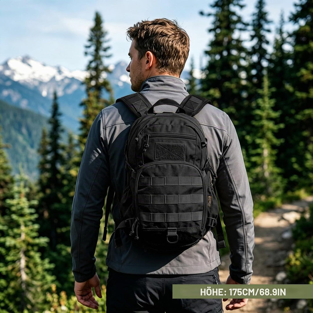 Mardingtop 15L Rucksack Herren Fahrradrucksack mit Helmnetz Wanderrucksack Klein Militär Backpack mi