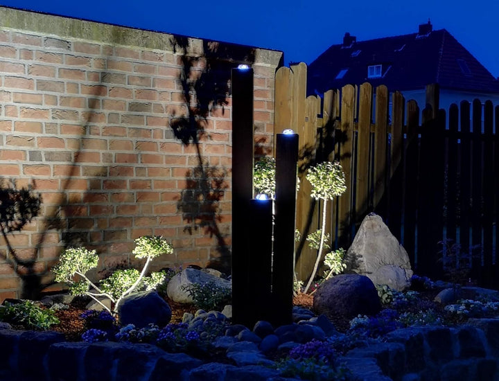 KÖHKO® Wasserspiel aus Cortenstahl mit LED-Beleuchtung „Brasilien“ 31001 Höhe 65-95-125 cm Gartenbru