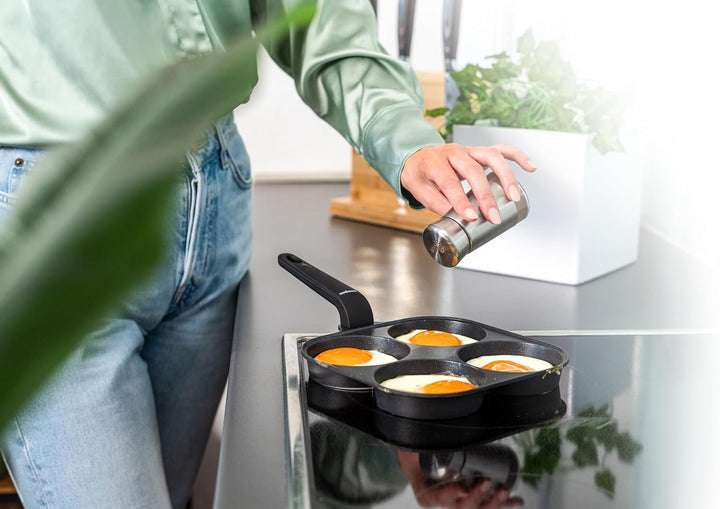 endusor Spiegeleipfanne induktionsgeeignet (21cm) - Eierpfanne & Pancake Pfanne mit Antihaft-Beschic