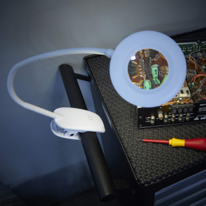 Northpoint Lupenlampe mit Akku Aufladbar Kabellos Lupenleuchte 3x Vergrösserung 1200mAh Li-Io Akku c