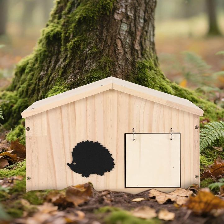 Igelhaus Holz mit Rattenklappe und Boden, Winterfeste Igelhotel mit Labyrintheingang und Schrägem Da